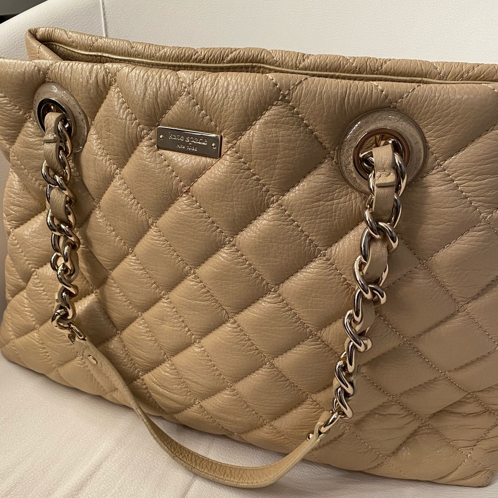 AUTHENTIC KATE SPADE HAND BAG